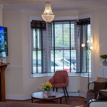 Royale Green View House- Free Parking, Wifi, Perfect For Contractors And Holiday Northampton Exteriér fotografie