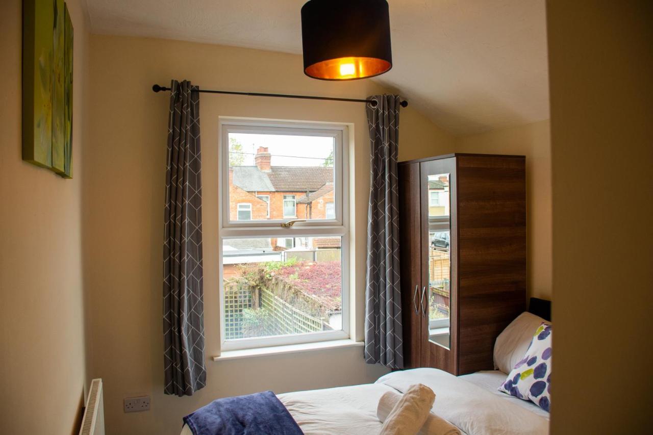 Royale Green View House- Free Parking, Wifi, Perfect For Contractors And Holiday Northampton Exteriér fotografie